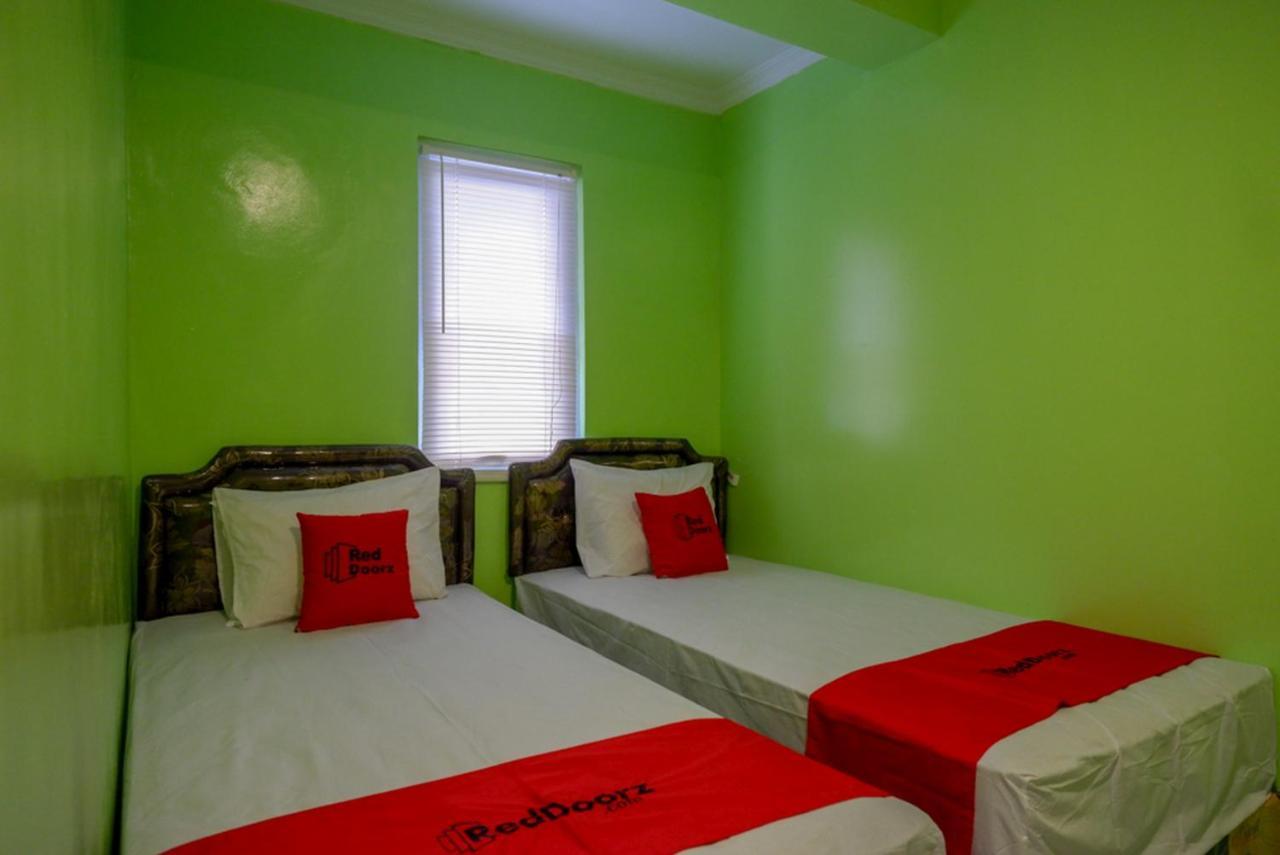 Reddoorz @ Jalan Gatot Subroto Semarang Ξενοδοχείο Εξωτερικό φωτογραφία